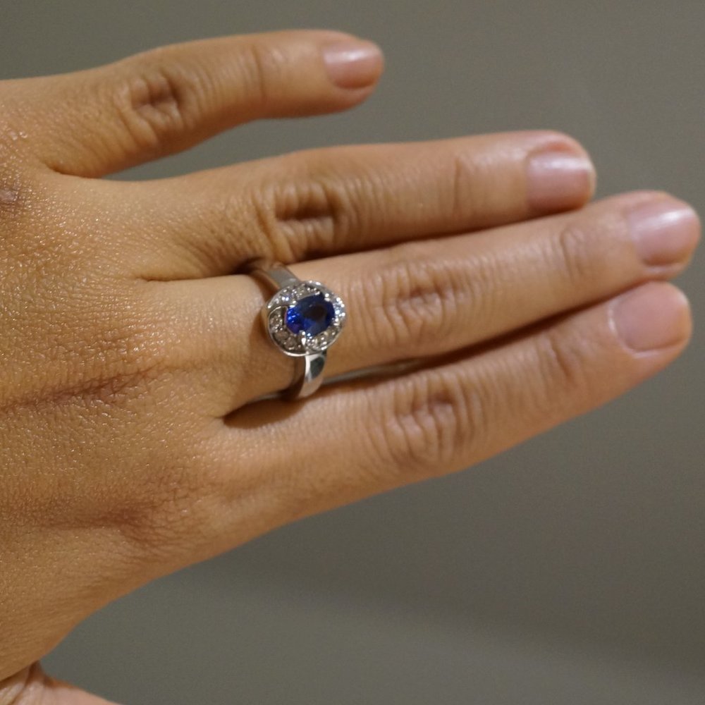 14KW gold Sapphire & Diamond ring - Picture 6 of 7
